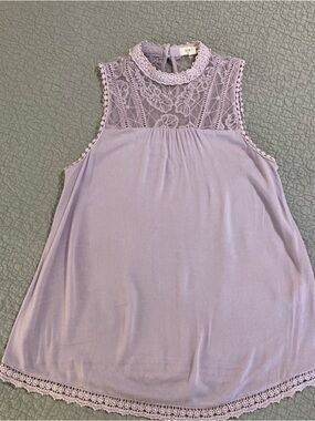 Taylor & Sage Lavender Lace Yoke Sleeveless Tank